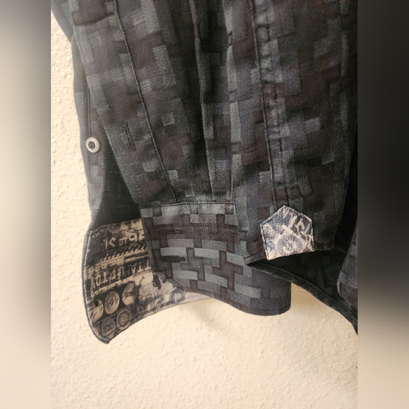 Robert Graham Flip Cuff Dress Shirt Mens sz XL - Picture 2 of 12